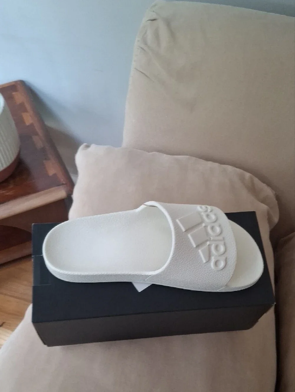 Adidas slide sandal